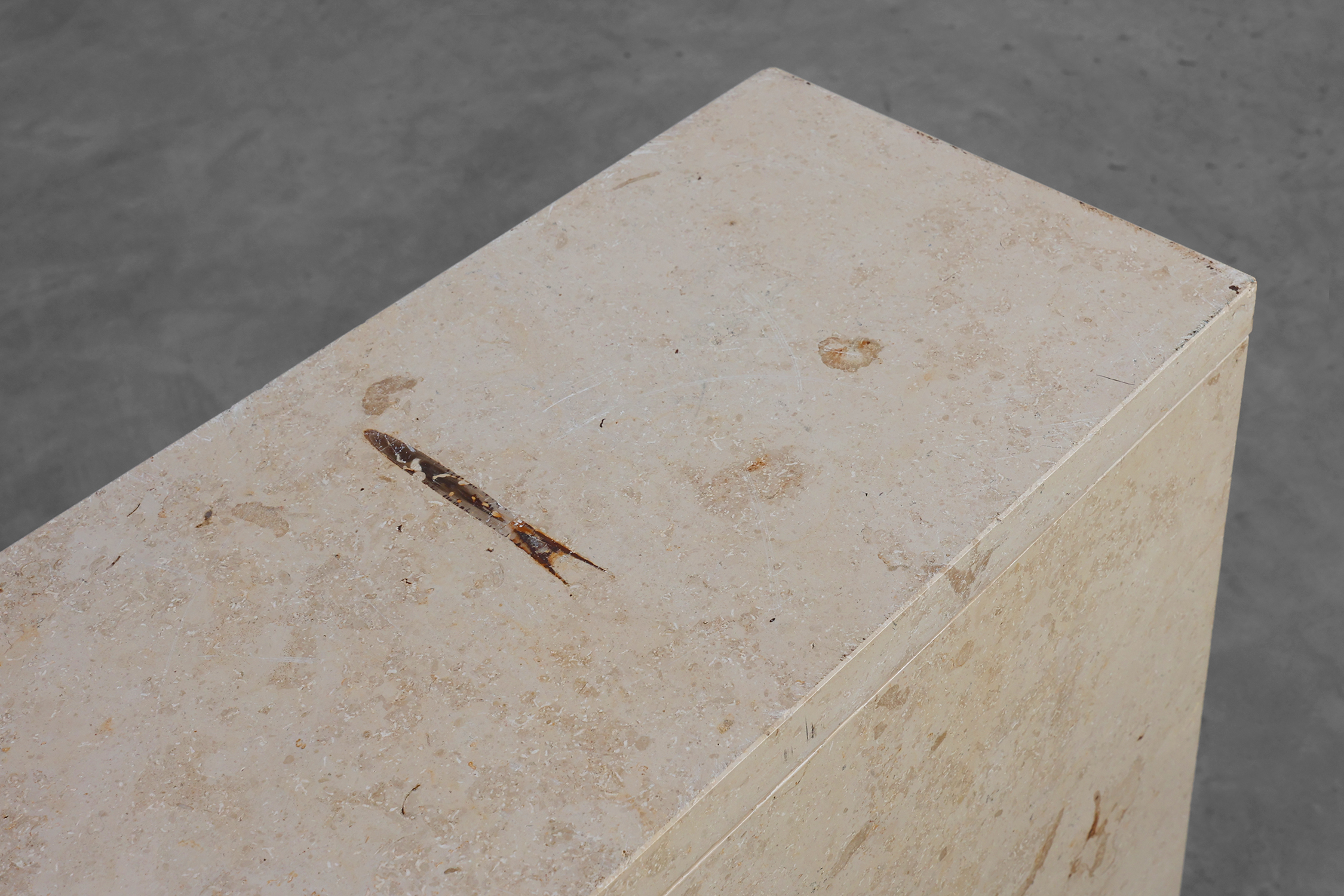 Mid-Century Italian Travertine Console, 1980sthumbnail